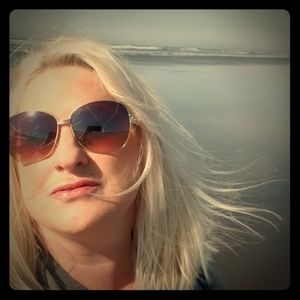 Meet your Posher, Bree